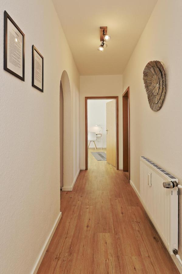 *City, Naehe Hbf, Kingsizebetten, Fitnessecke* ดุยส์บูร์ก ภายนอก รูปภาพ