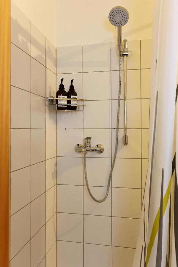 *City, Naehe Hbf, Kingsizebetten, Fitnessecke* ดุยส์บูร์ก ภายนอก รูปภาพ